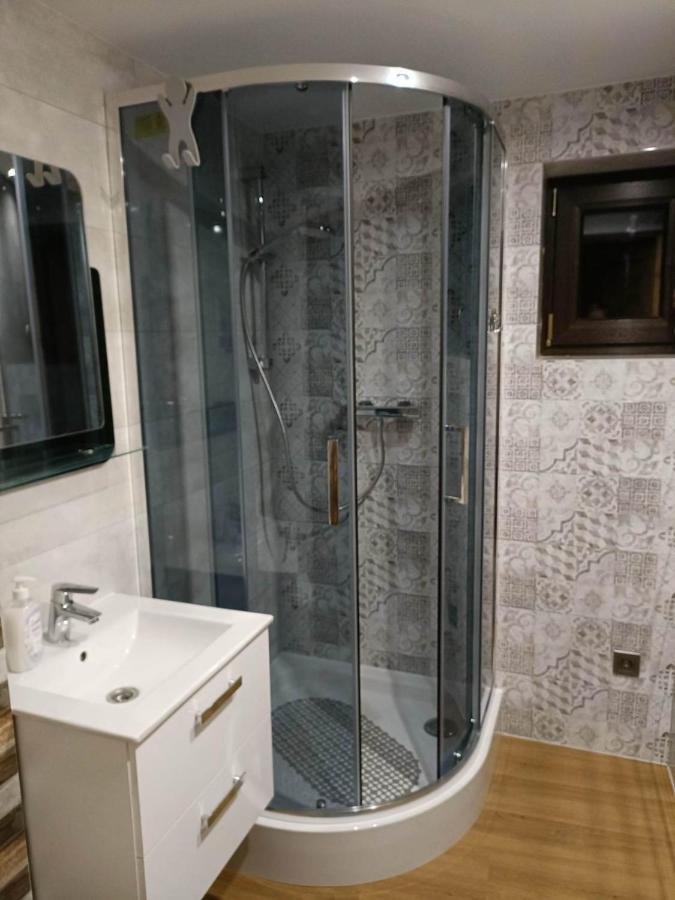 Tu Sie Spi Lägenhet Bodzentyn Exteriör bild